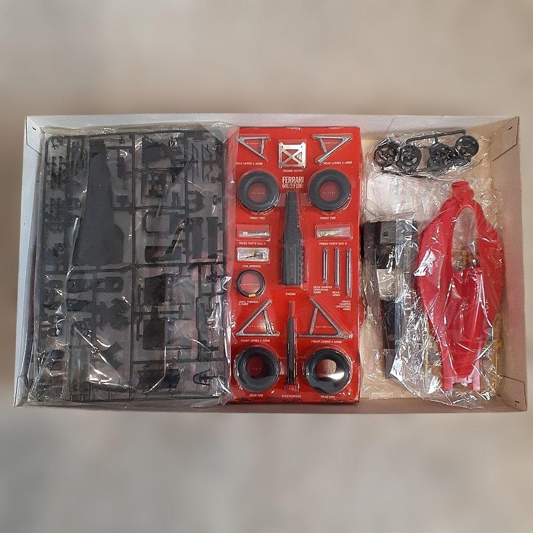 タミヤ フェラーリ641/2（F190）1/12スケール