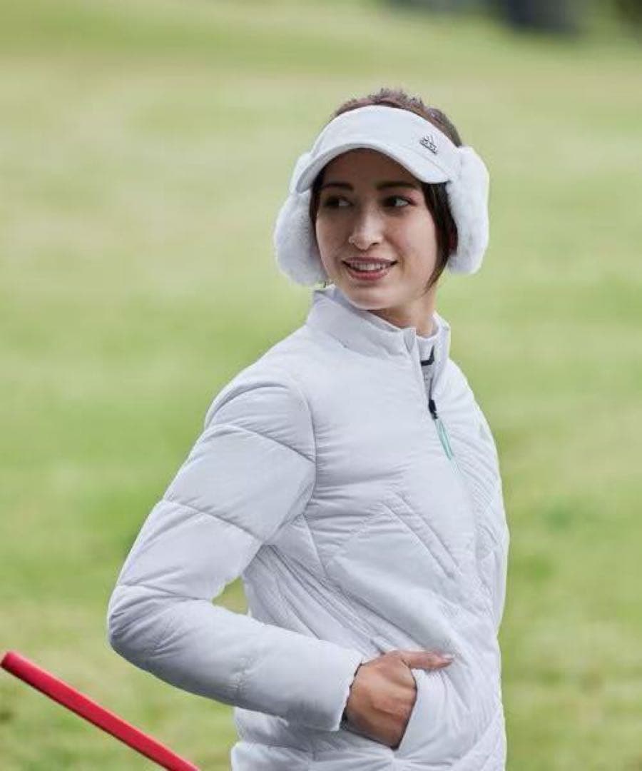 L早い者勝ち‼️ 新品　即日発送アディダスゴルフ女性中綿セットアップ