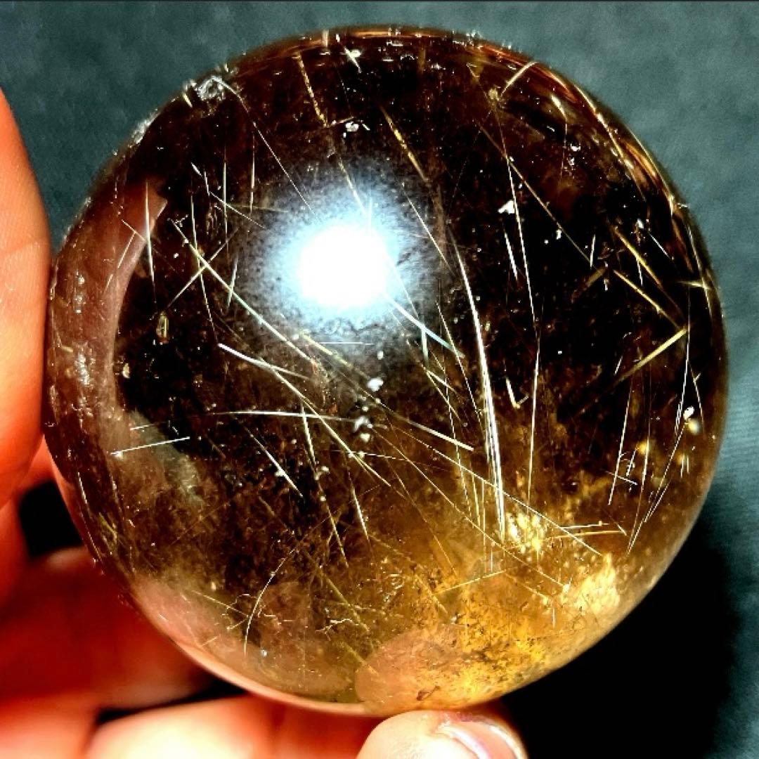 50mm 虹入りゴールドルチルクォーツ　丸玉　スフィア　金針水晶