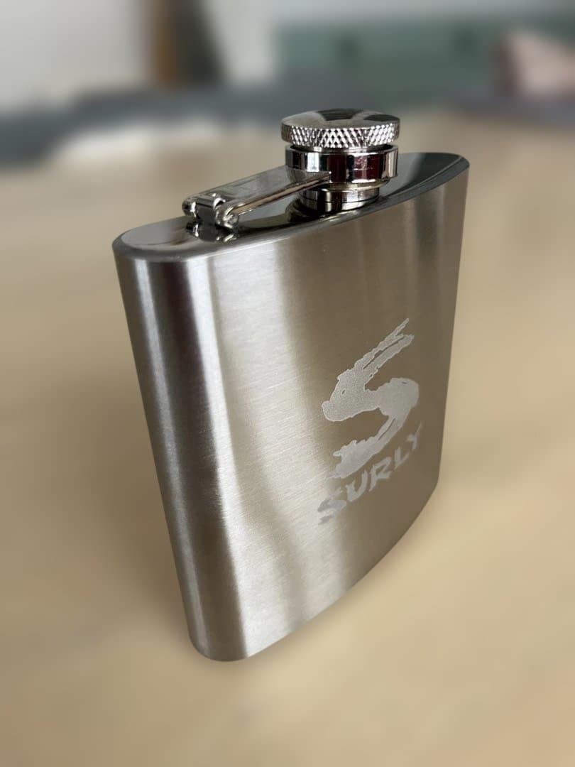 アクセサリー SURLY HIP FLASK