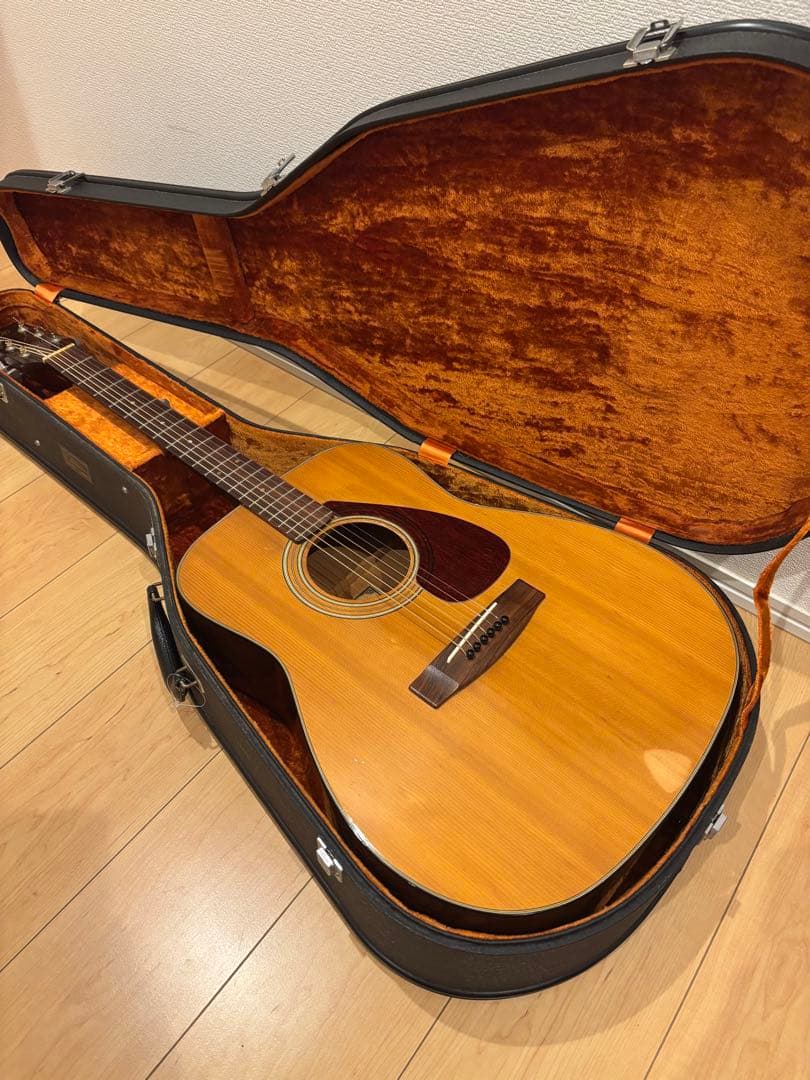 YAMAHA FG-200 グリーンラベル　ハードケース付き　ヴィンテージアコギ