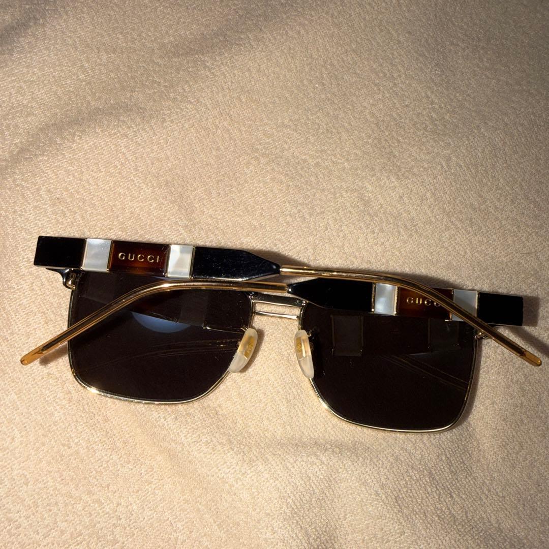 グッチ GUCCI サングラス ロゴテンプル GG0603S