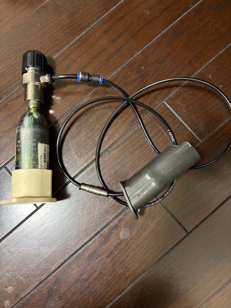 M870ブリーチャー用タンクとレギュレータと水草用co2