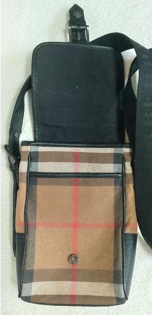 Burberry チェック柄ショルダーバッグ 保存袋付き