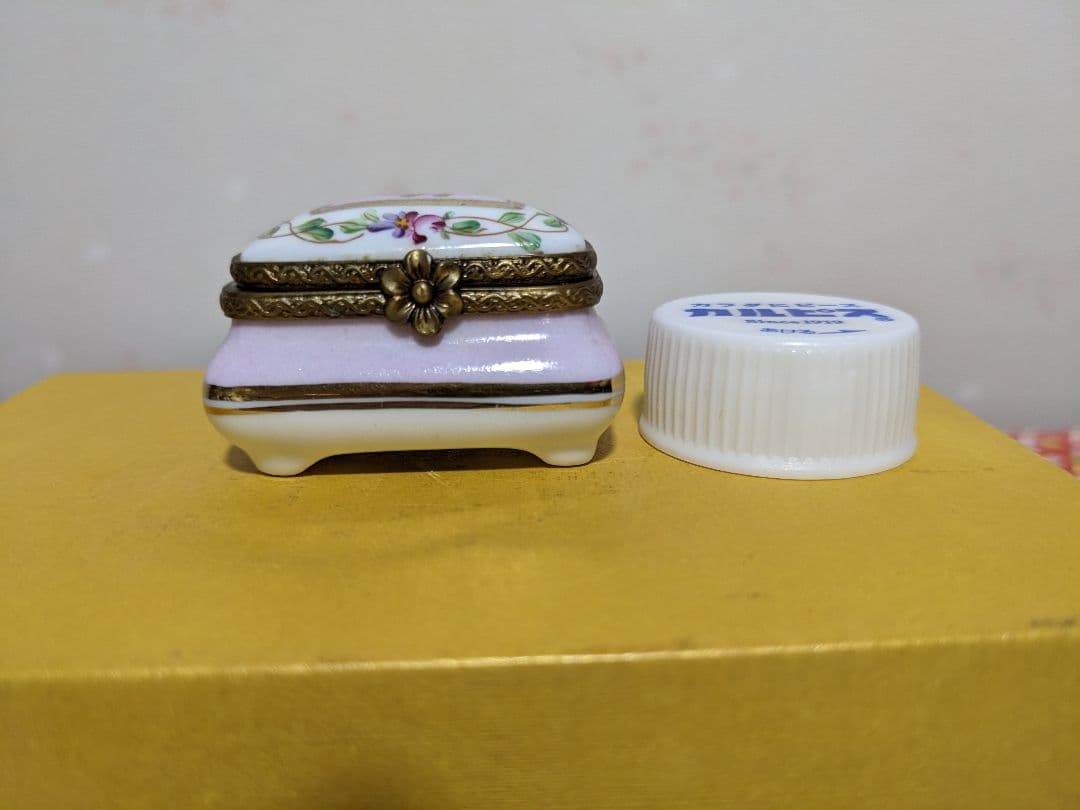 ♦リモージュ フランス製 デュバリー磁器 ４足トリンケットボックス アンティーク