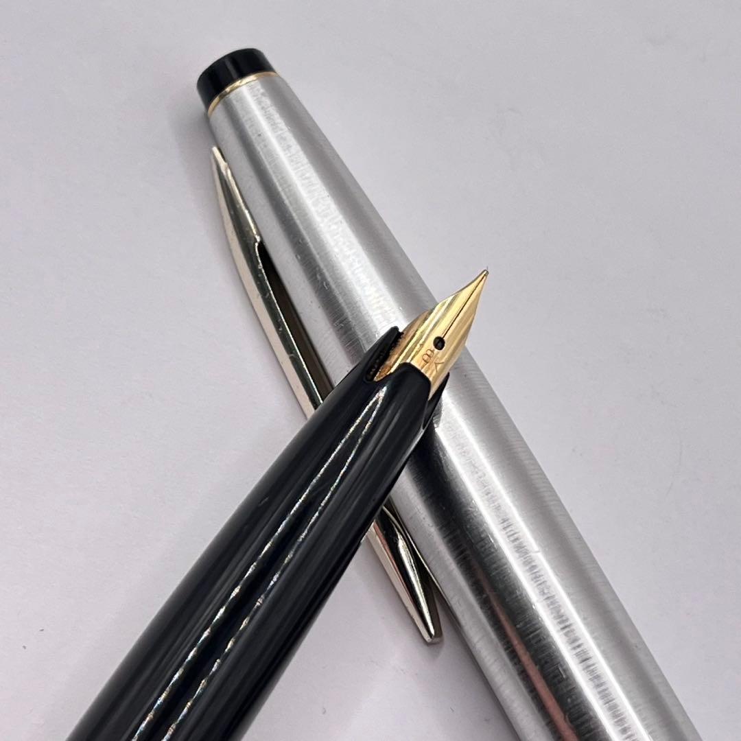 SAYLOR セーラー　万年筆 18Kゴールドペン先 黒