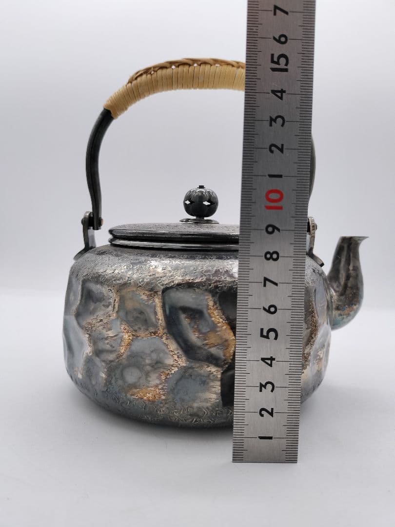 c396 銀瓶 湯沸 鬼岩目 銀燻し仕上 秀峰堂 紙箱 茶道具 古物