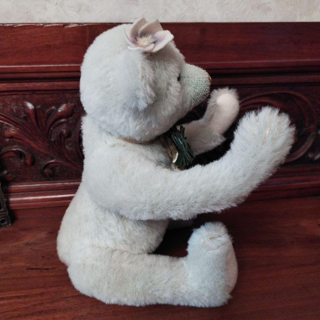 シュタイフ社製テディベア•クリスマスローズ