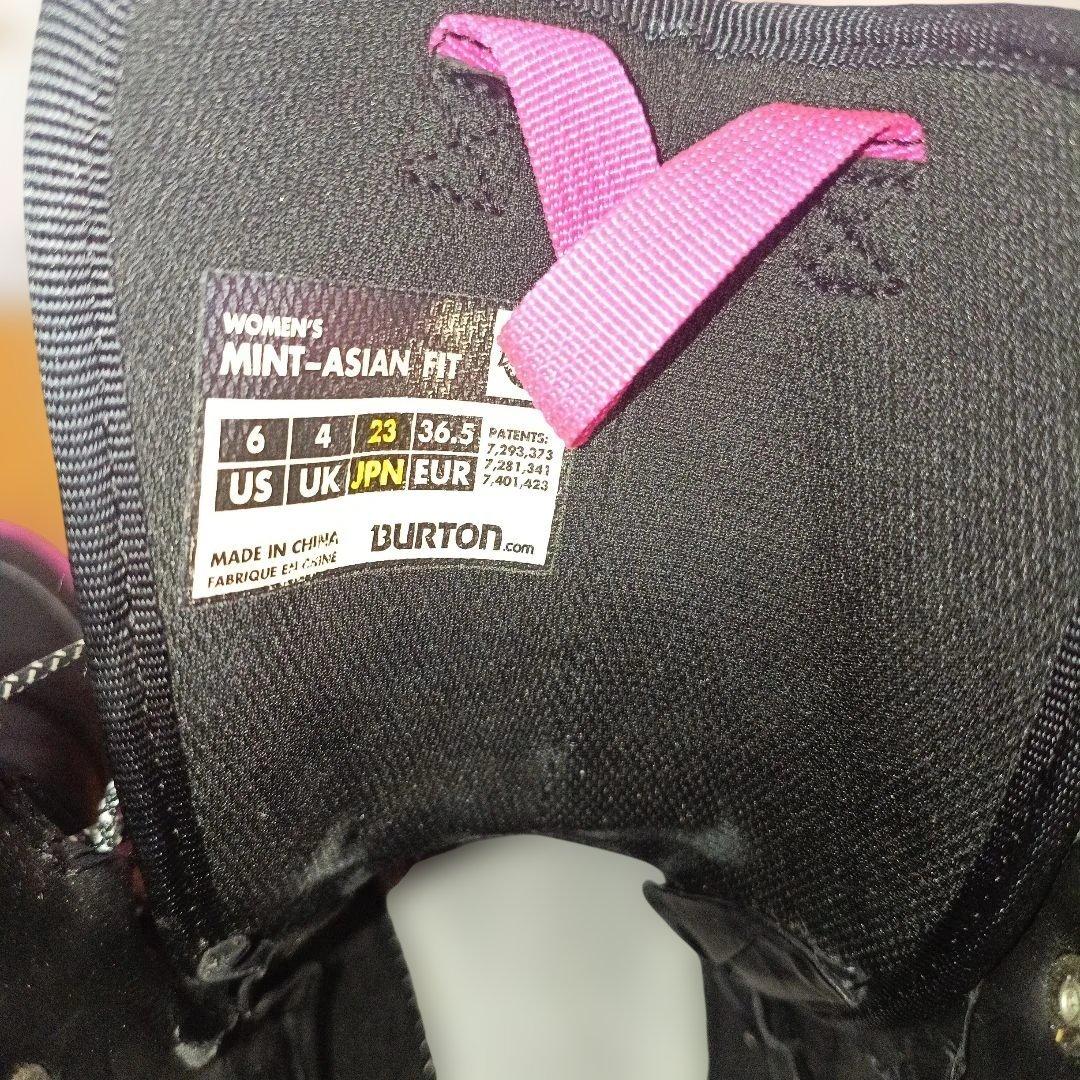 美品　Burtonミント スノーボードブーツ ブラック/ピンク23cm int