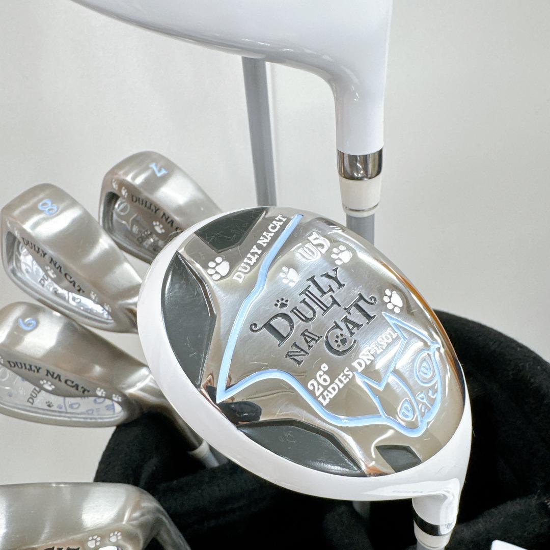 【美品】ダリーナキャット キャディバッグ　DN-CB03 ホワイト