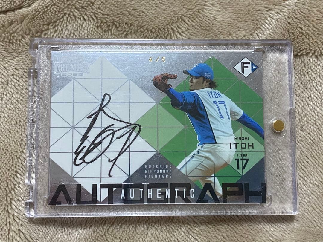 内*文様 エポック　日本ハム　伊藤大海　直筆カード　5シリアル