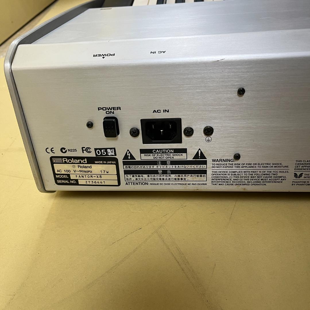 Roland Fantom X8 88鍵 シンセサイザー 動作確認済