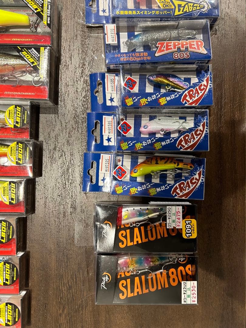 大特価ブルーブルー、メガバスカゲロウオリカラも、ワスプスラローム42個セット