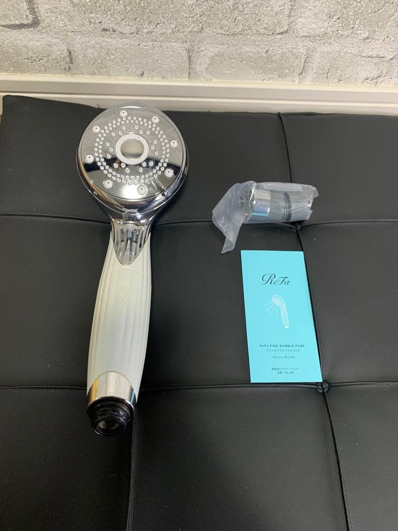 リファ　シャワーヘッド　ファインバブルピュア