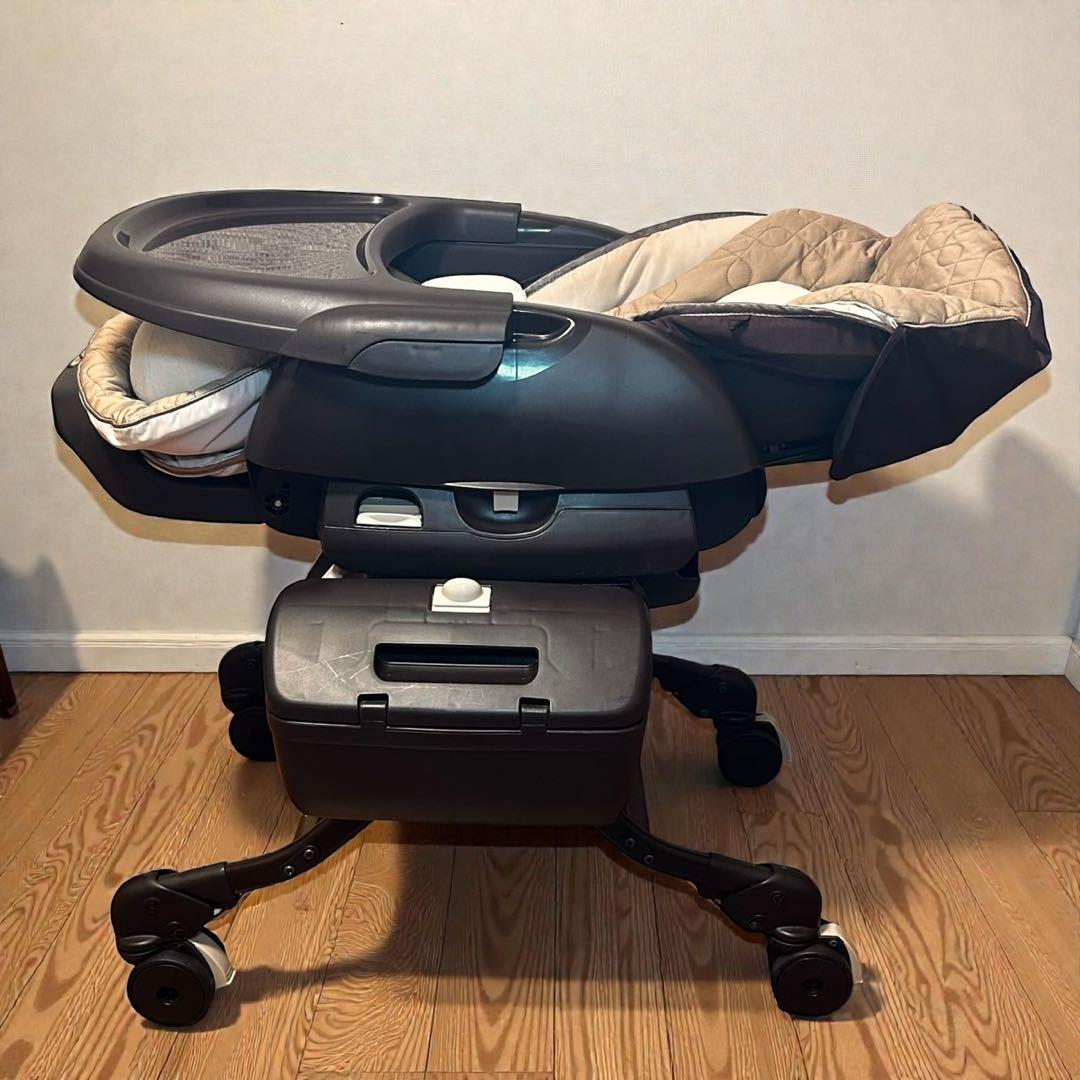 完動❣️美品✨大人気❣️Combi CWL ネムリラ AT 電動オートスウィング