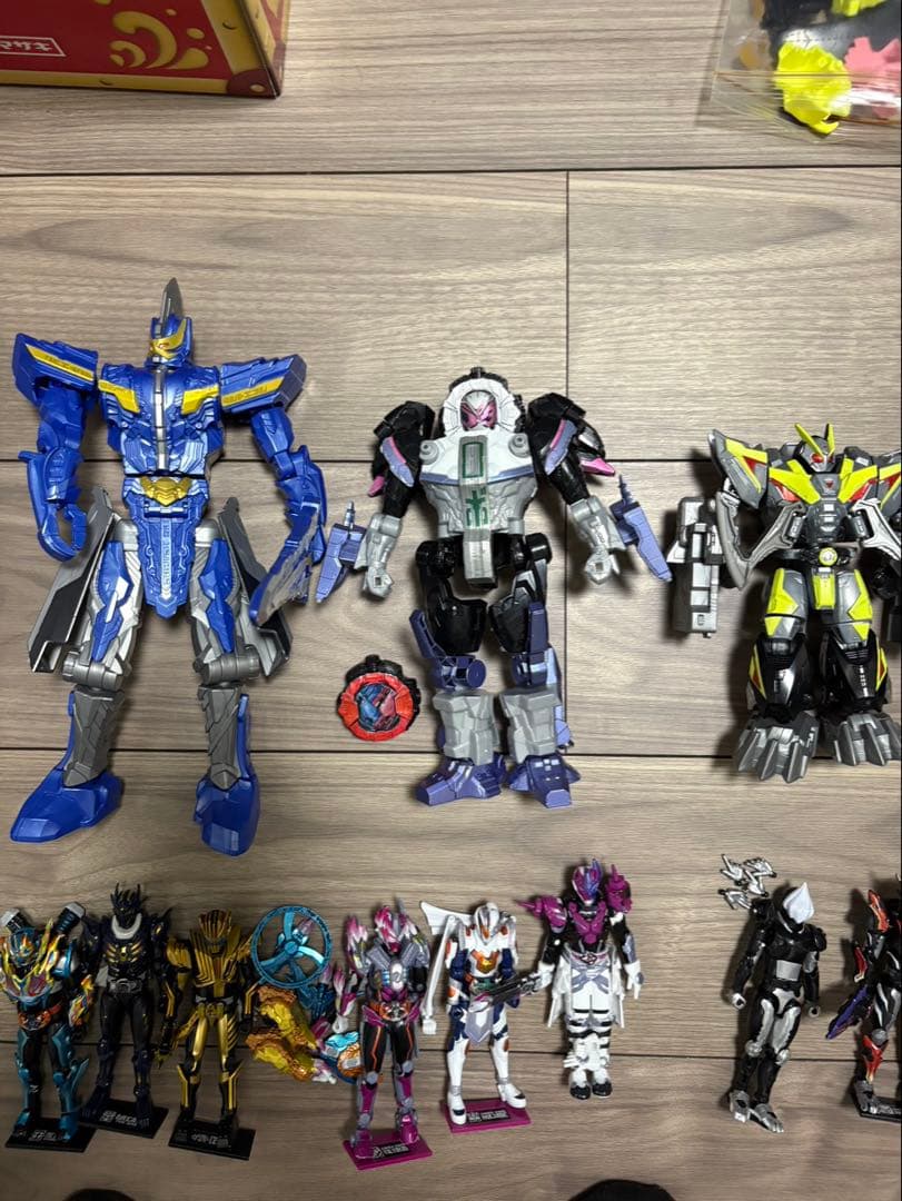 仮面ライダー 装動　フィギュア コレクション 多数