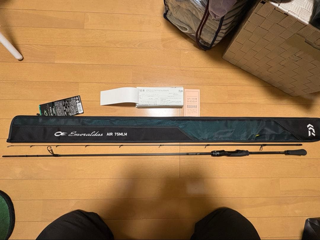 美品　Daiwa24エメラルダス AIR 75MLMエギングロッド
