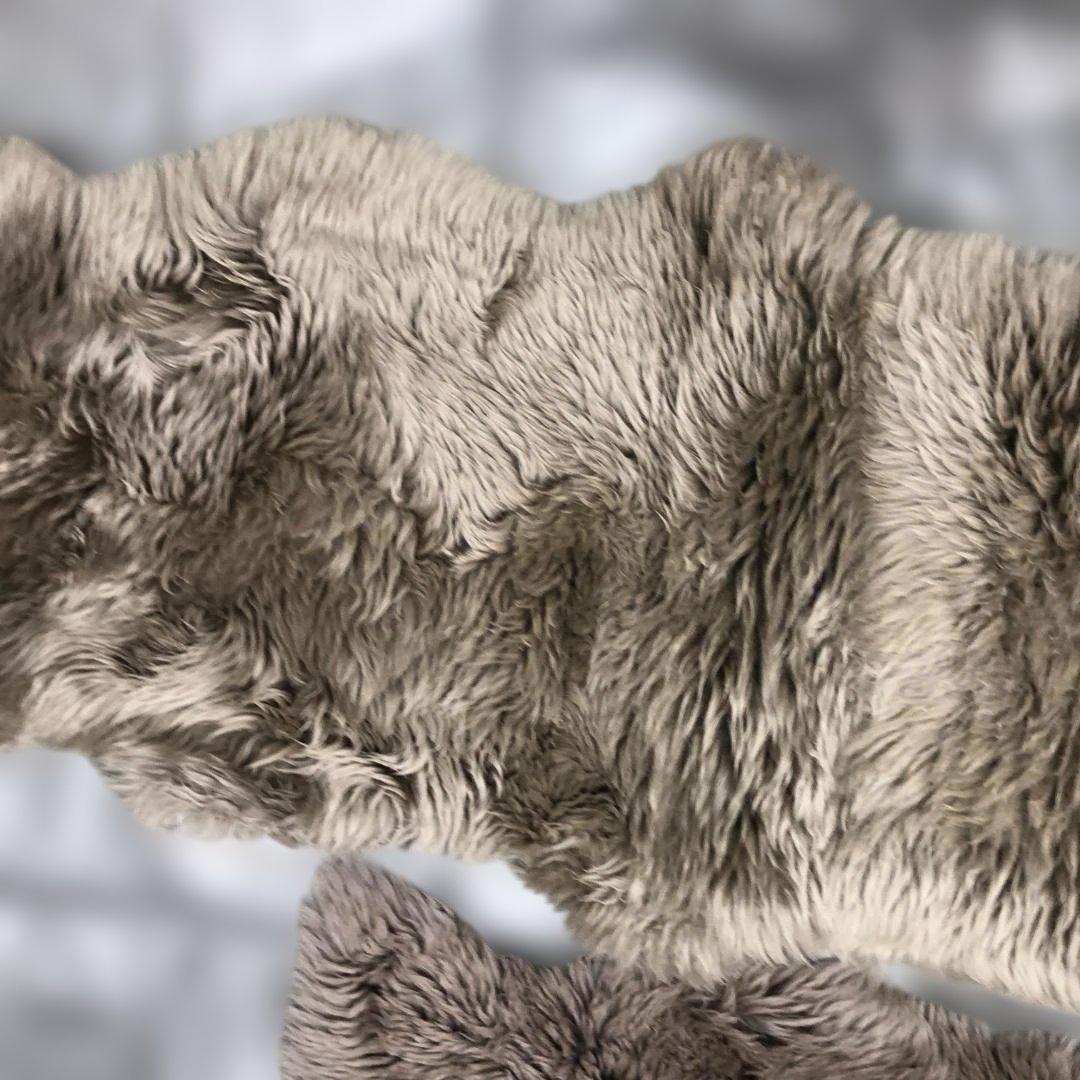 送料無料 天然ムートンラグ 毛皮 敷物 シープスキン 冬用ラグ 251230