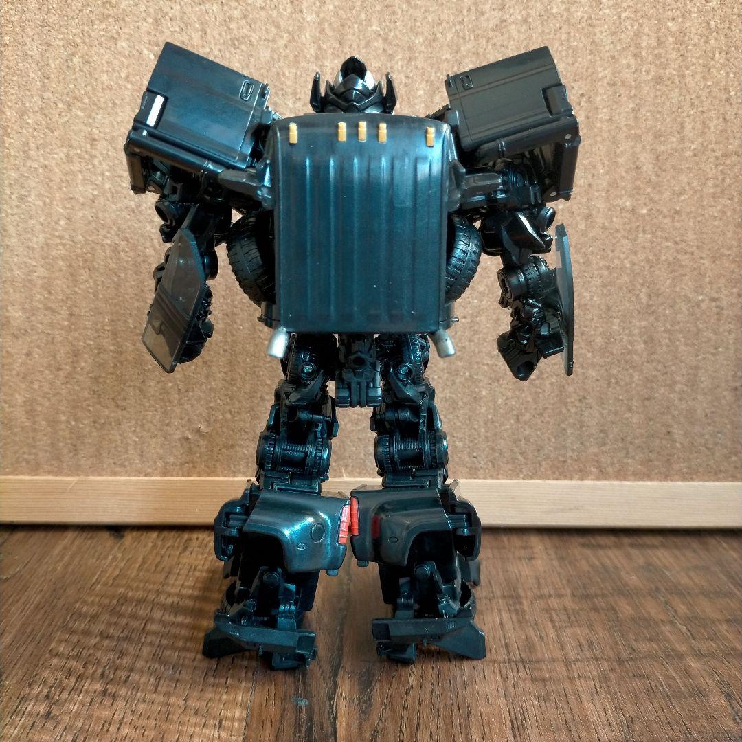 トランスフォーマー スタジオシリーズ SS-15 アイアンハイド