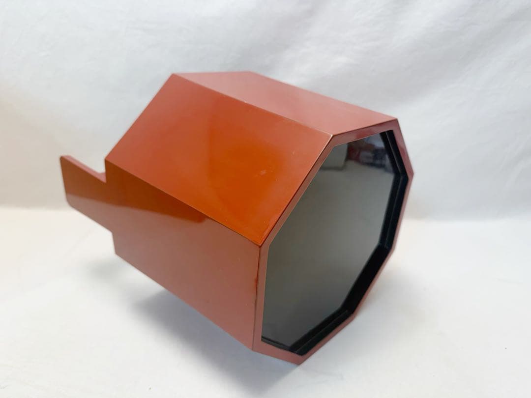 ほぼ未使用 茶道具 新井宗賀作 木製 古代朱塗 八角手桶 水指 内黒 漆芸 共箱