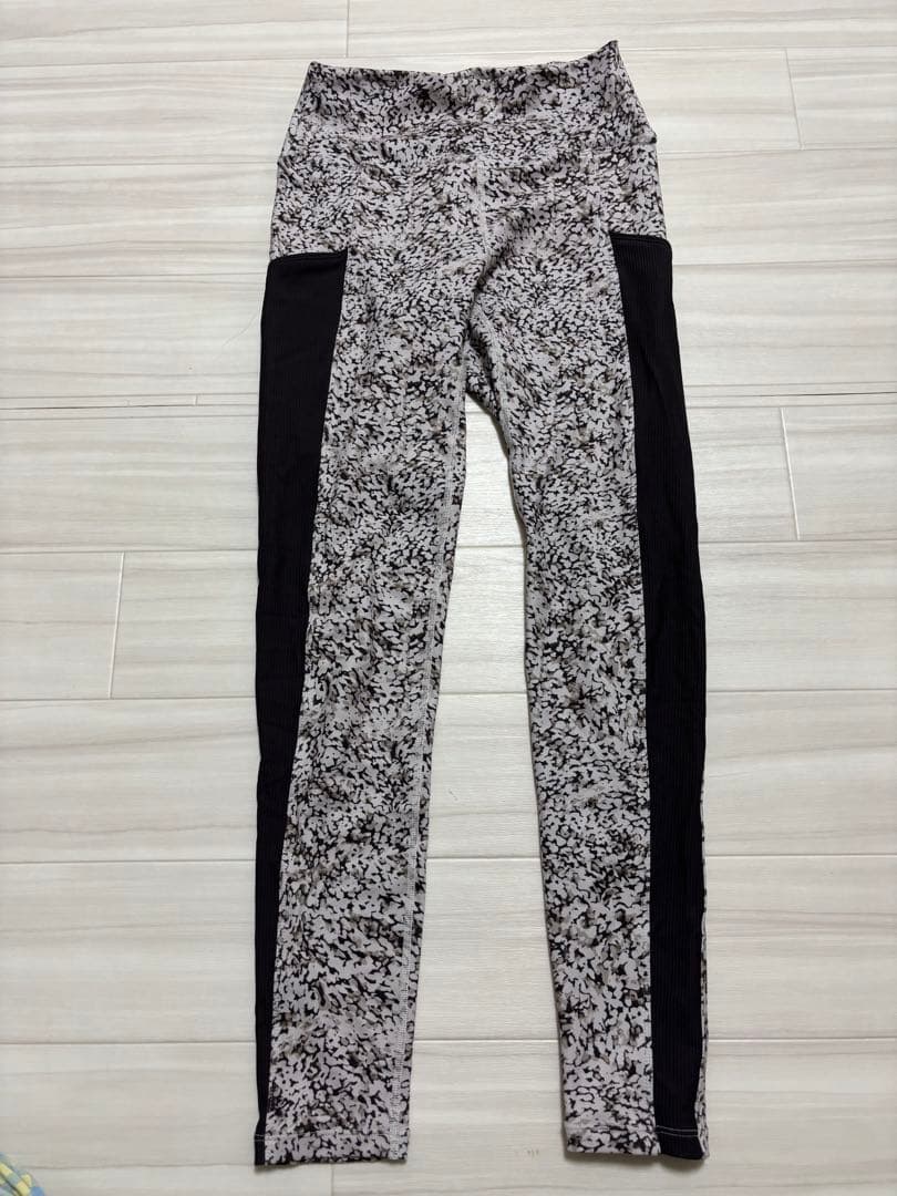 SUKALA スポットペイント　ヨガウェア