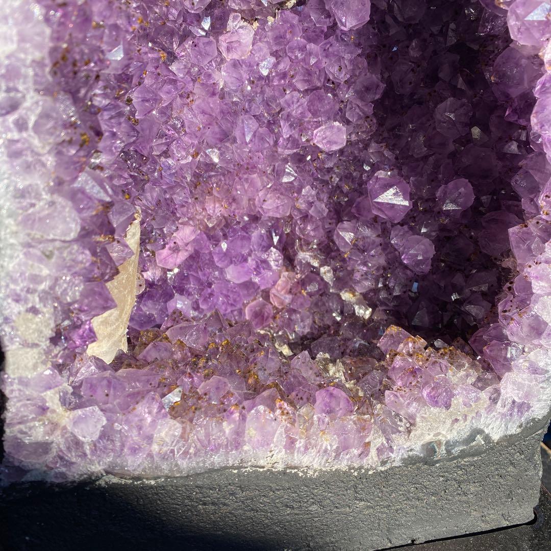 【BO50711】アメジスト クラスター 原石 重さ10kg アクリルケース付