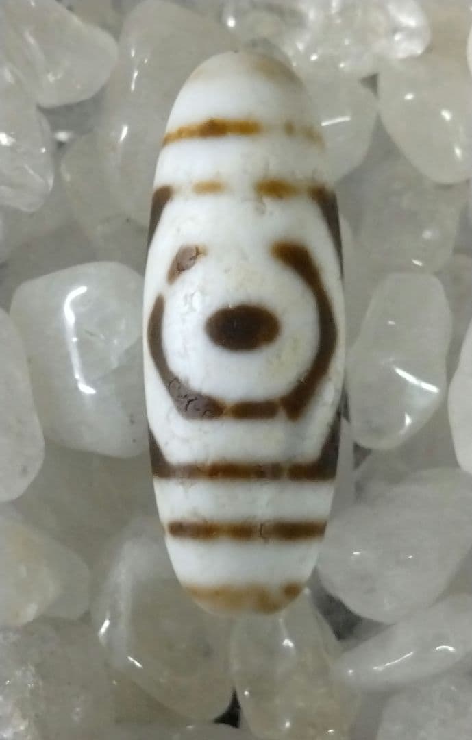 751　天珠　三眼天珠　高品質　貴重　珍品　 dzibeads　！