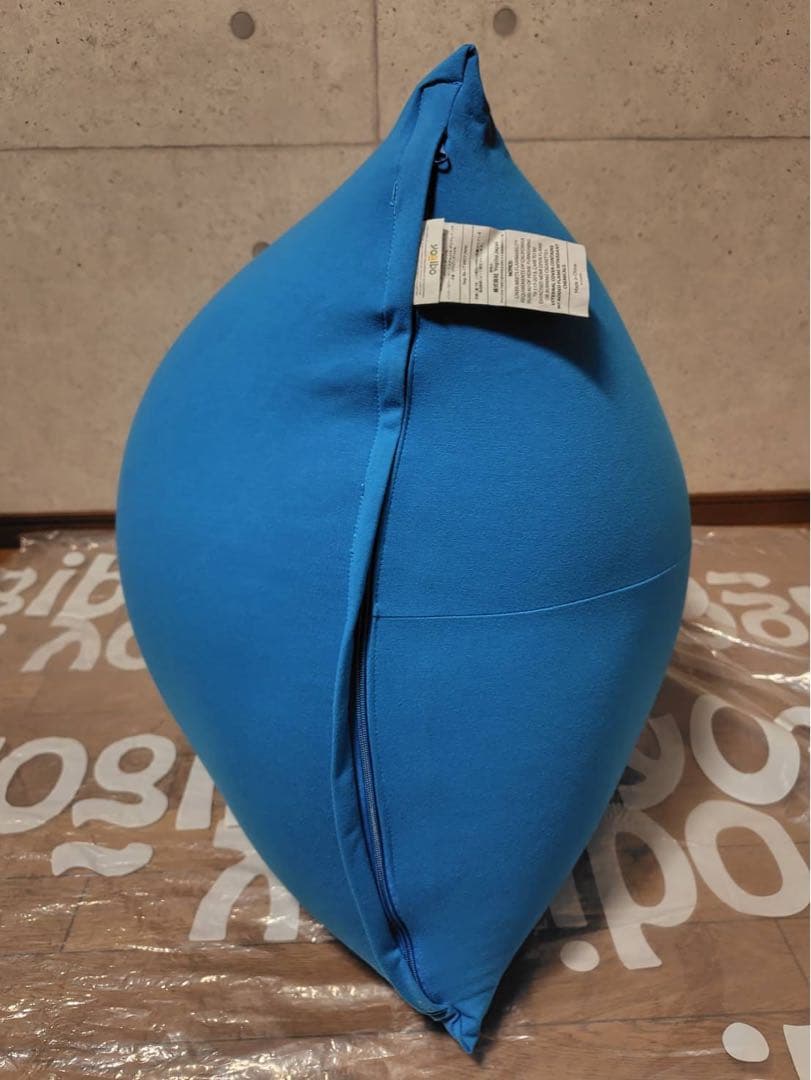 C069 Yogibo Pyramid （ヨギボー ピラミッド ）ブルー系 青系