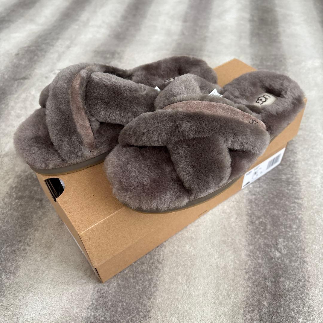 UGG スリッパ　サンダル　23センチ ABELA グレー