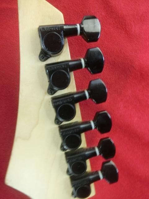 147：FERNANDES　フェルナンデス　エレキギター　ジャンク