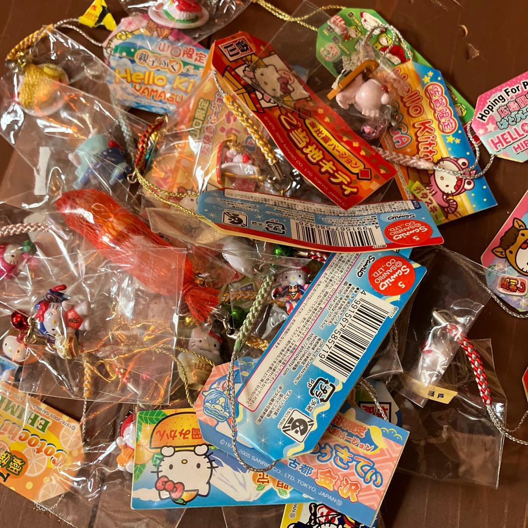 【レアあり】　ご当地ストラップ　ハローキティ 17点セット　根付け