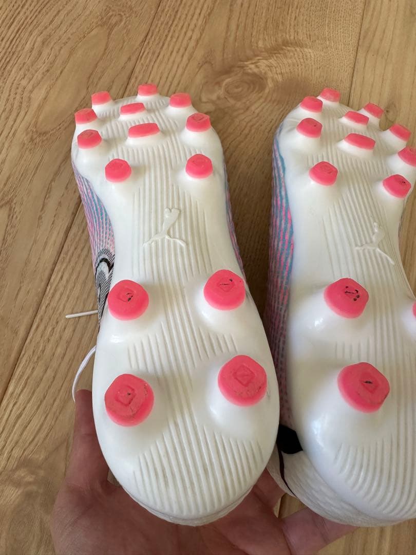 PUMA フューチャー 7 プロ HG/AG サイズ26.0