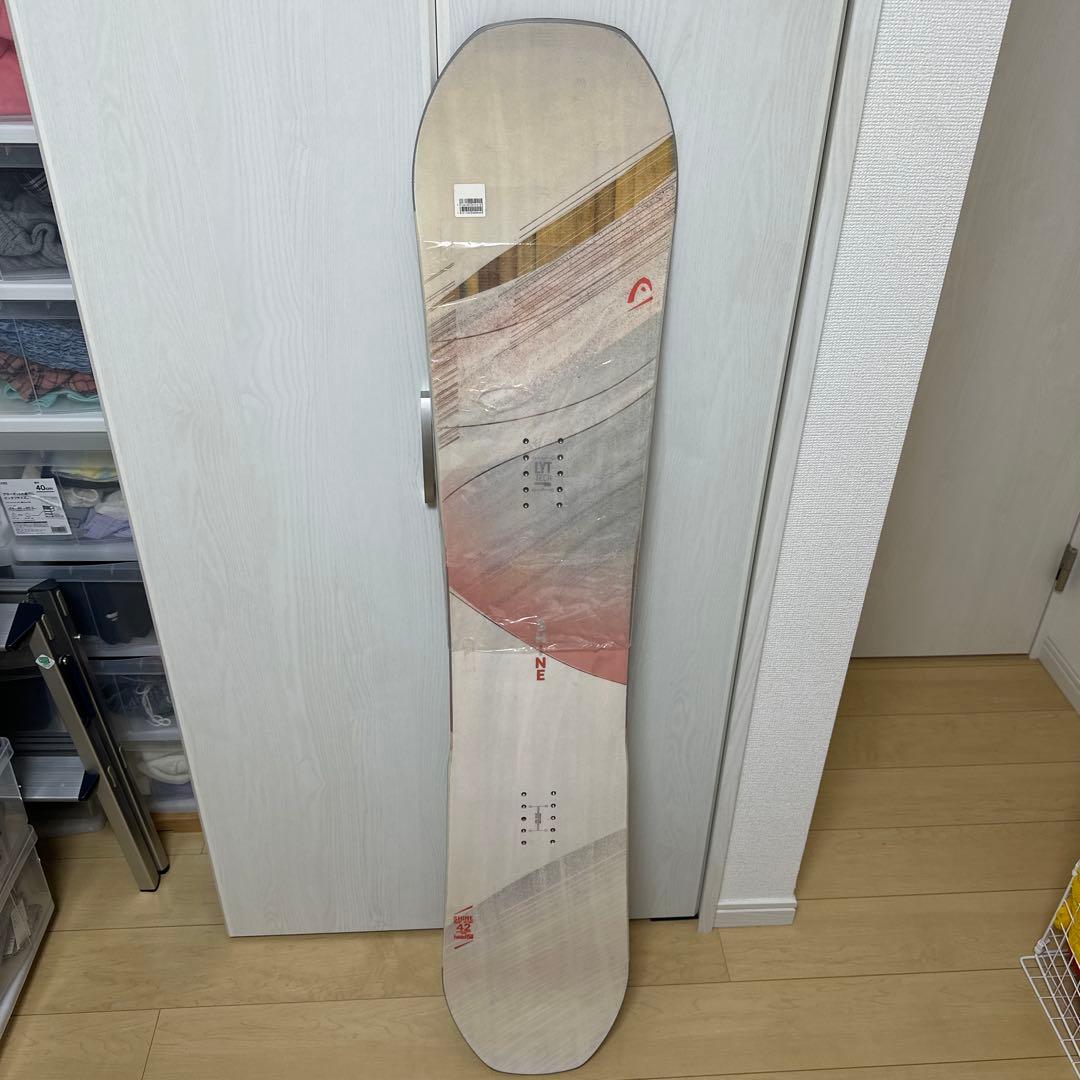 最終値下げ！新品未使用、HEAD スノーボード SHINE 42 142cm