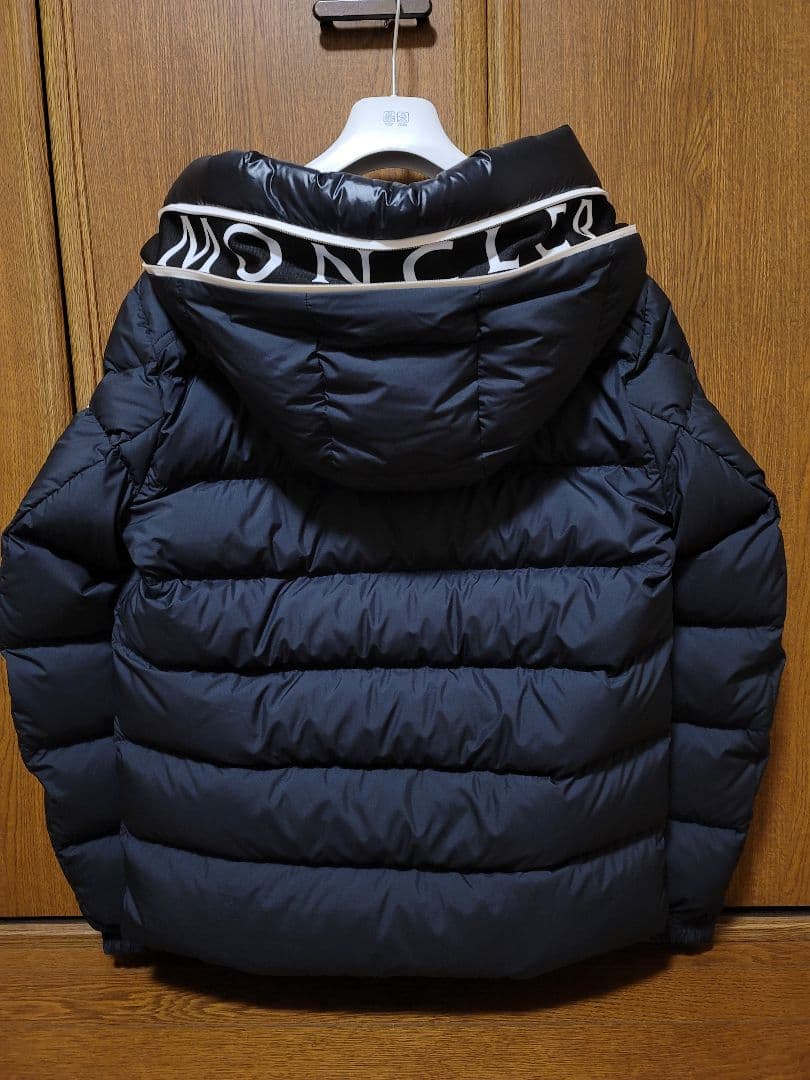 マー。モンクレール　MONCLER　CARDERE　ダウン　ブラック　3