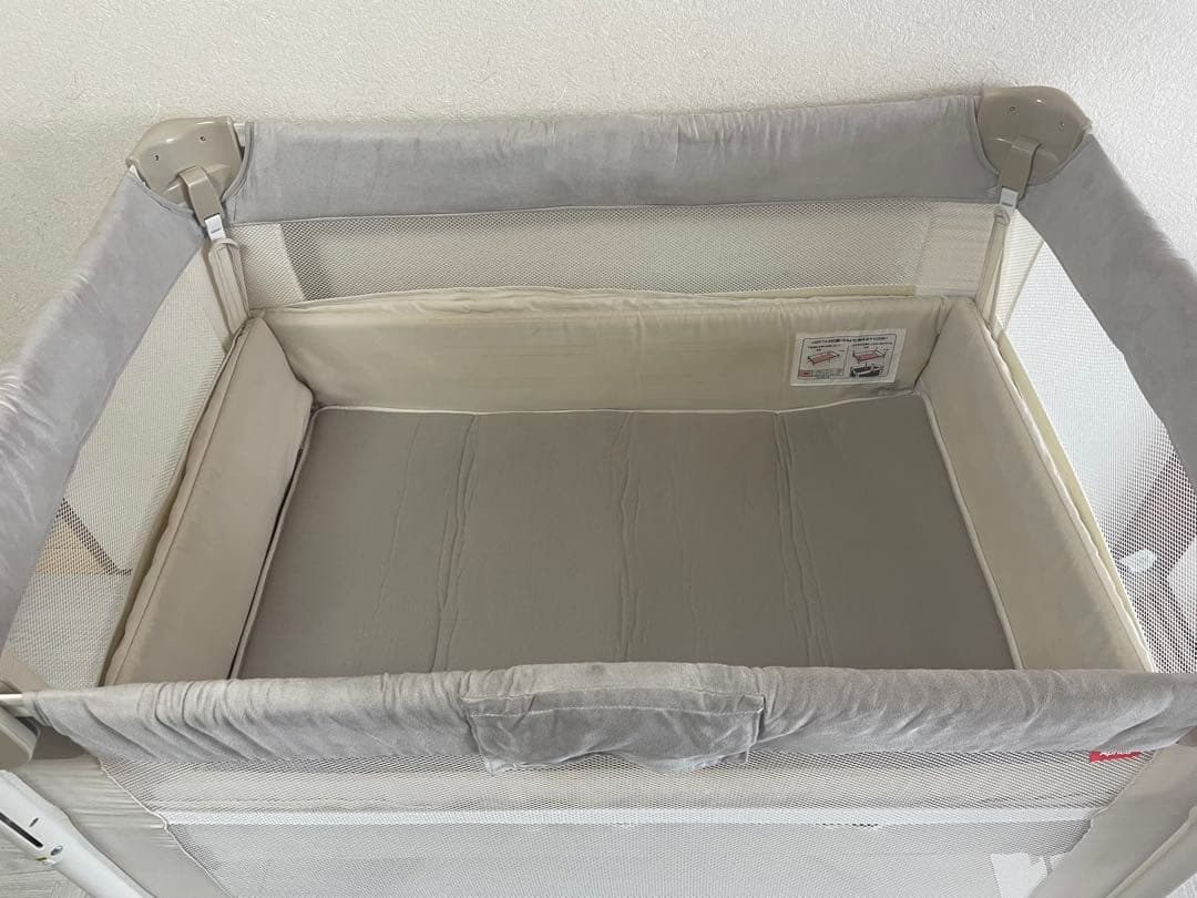 状態良好✨Aprica ココネルエアープラス AB ホワイトグレー　 収納袋付属