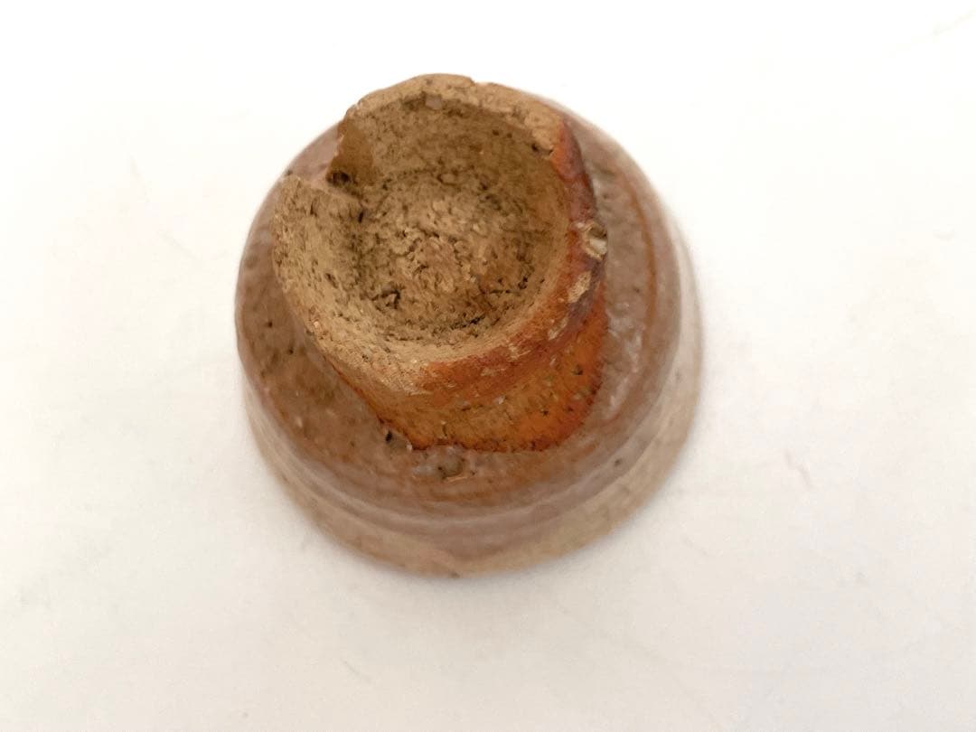 陶芸家　人間国宝　十代　三輪休雪　萩焼　ぐい呑　酒器　酒盃　箱なし