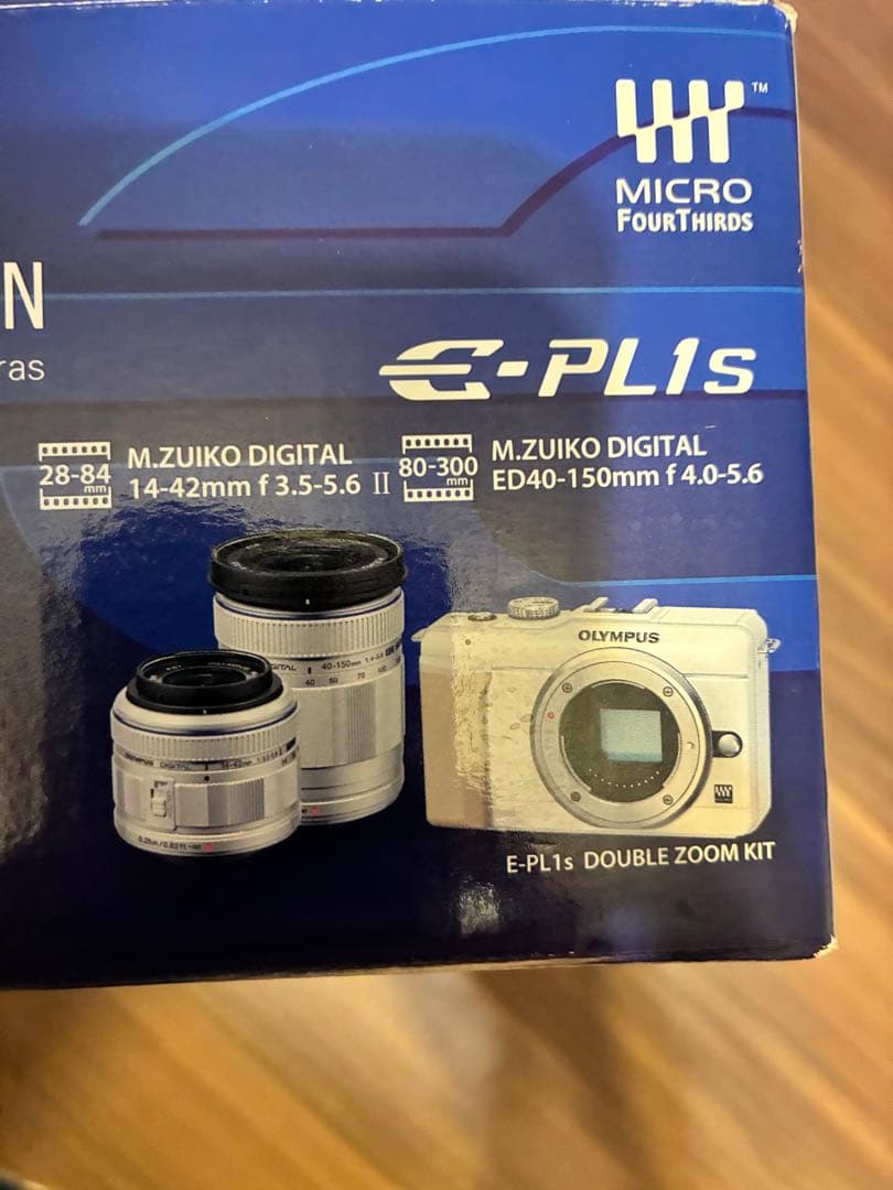 【美品】OLYMPUS PEN レザーケース+ストラップ+レンズプロテクター付き