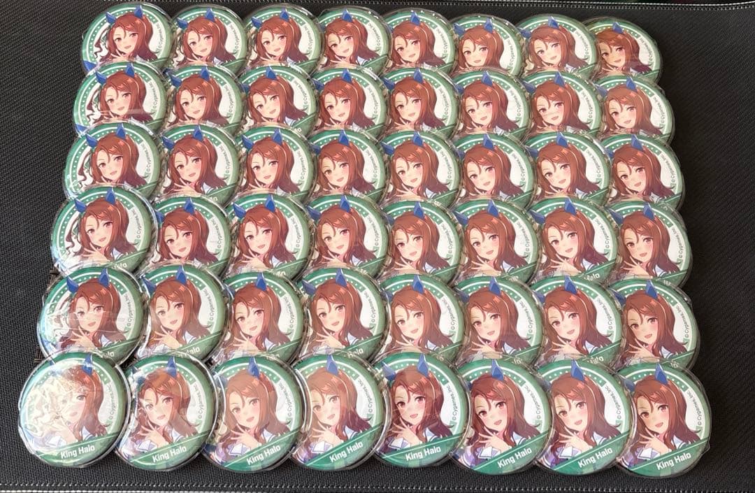 ウマ娘 キングヘイロー 缶バッジ 制服