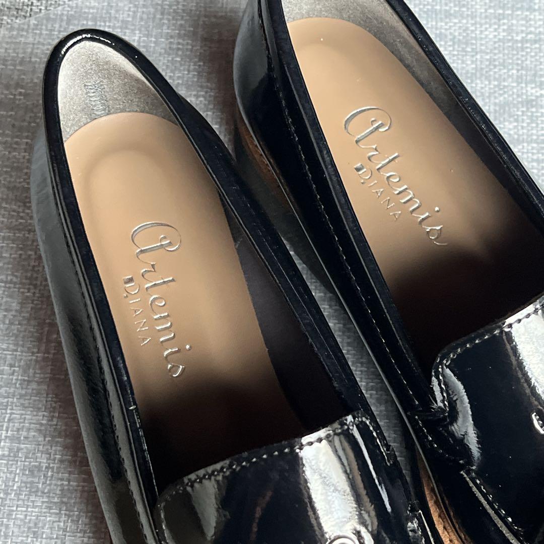 アルテミスバイダイアナ 厚底 エナメル タッセルローファー 黒 ブラック 美品