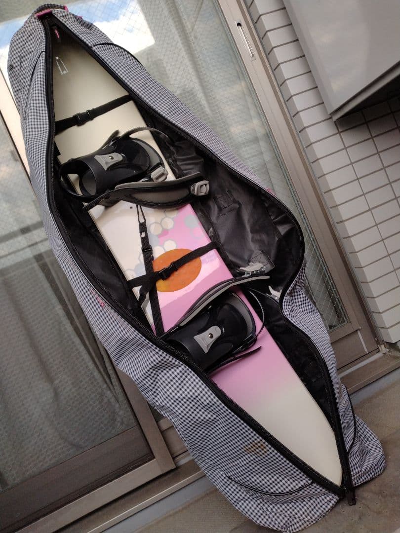 NAKED スノーボード　ビンディング　ホワイト ピンク