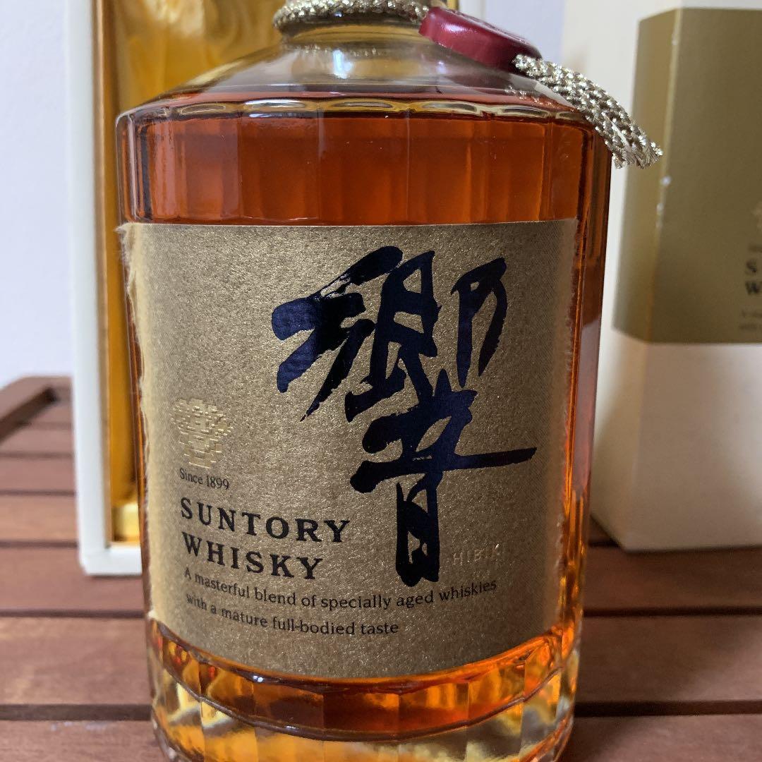 サントリーウィスキー響　ゴールドラベル　ギフト限定