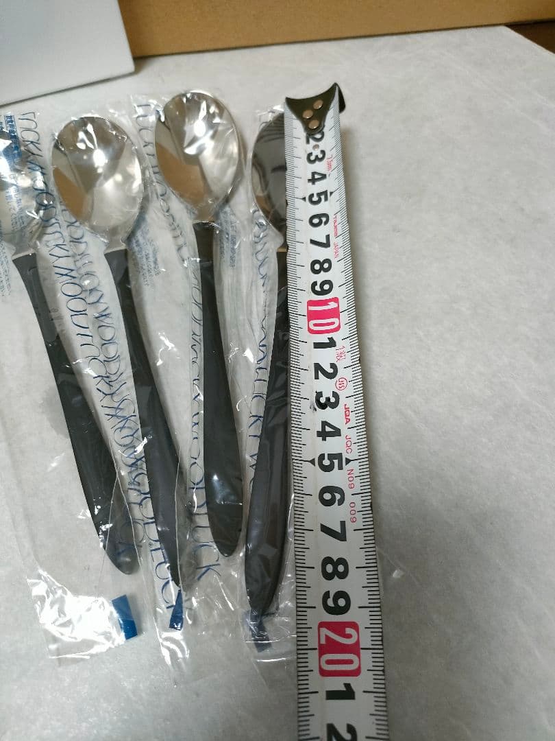 ふうちゃん新品、未使用品　ラッキーウッドカトラリー　リモア 　２０本セット