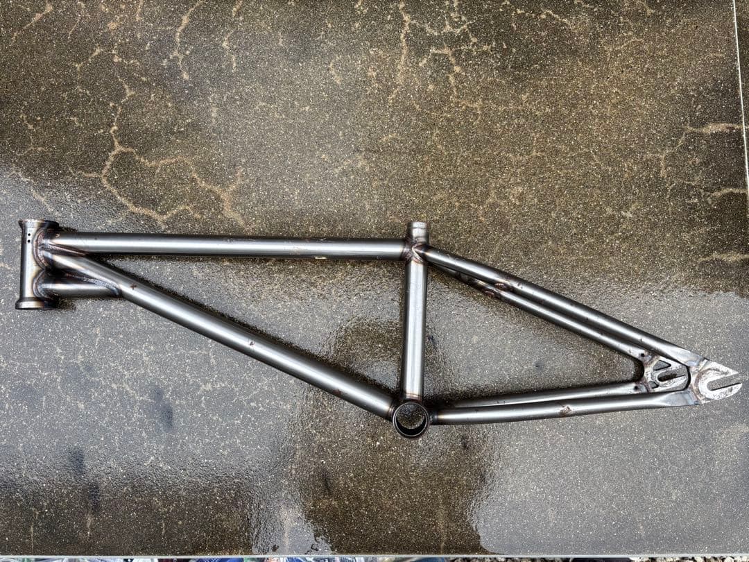 buoyancy bmx flatland フレーム