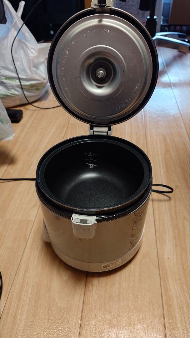 LPガス炊飯器 2023年製 リンナイ こがまる 3合 RR-030VQ(W)