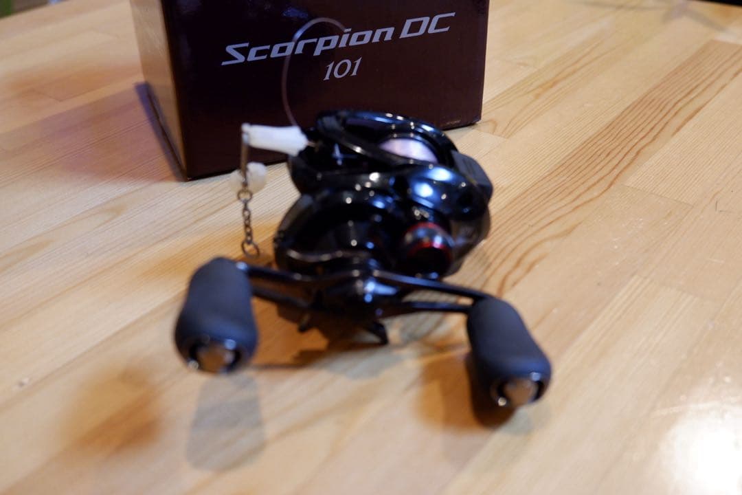 SHIMANO Scorpion DC 101 ベイトリール