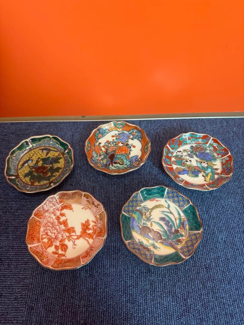 2037 九谷焼  歴代画　皿　5客　未使用