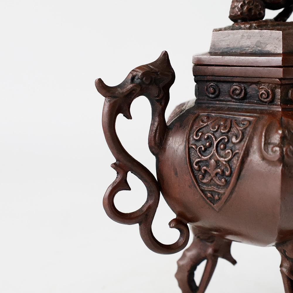 瑞峰堂 栄翠作 御下賜品 六角象耳菖蒲文 銅製香炉 十六菊金象嵌 共箱 黄布 栞