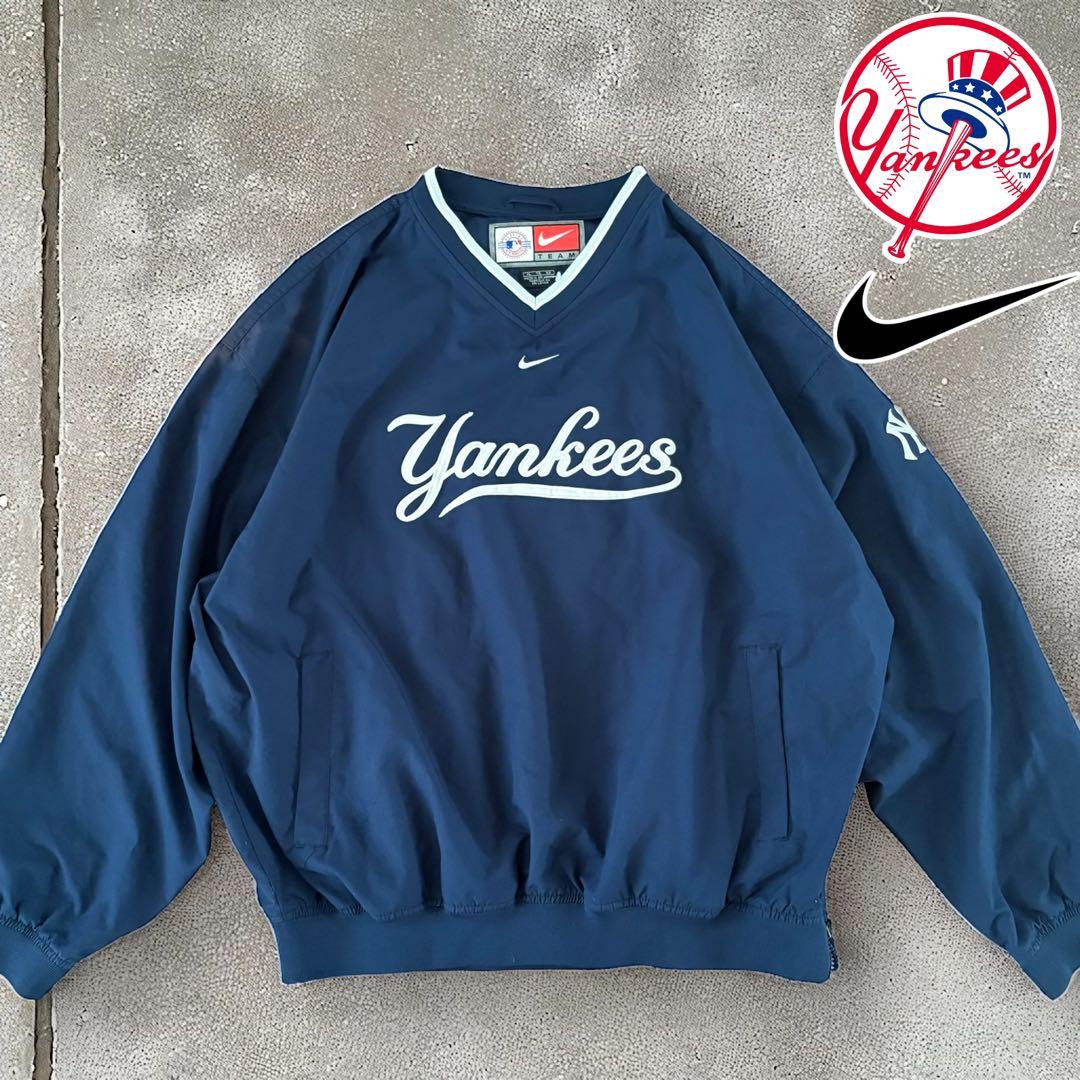 【00s古着】ニューヨークヤンキース　ナイキ製 オフィシャルナイロンプルオーバー