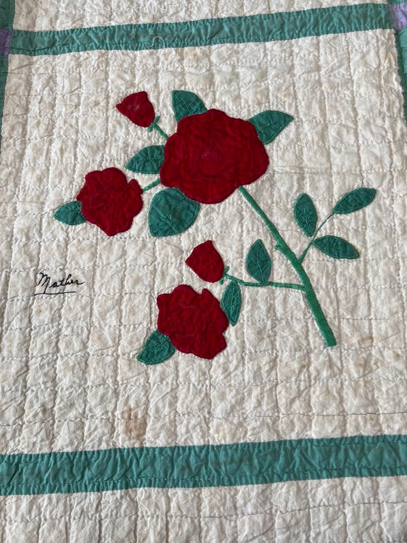 アンティークキルト✴︎刺繍キルト✴︎アップリケキルト