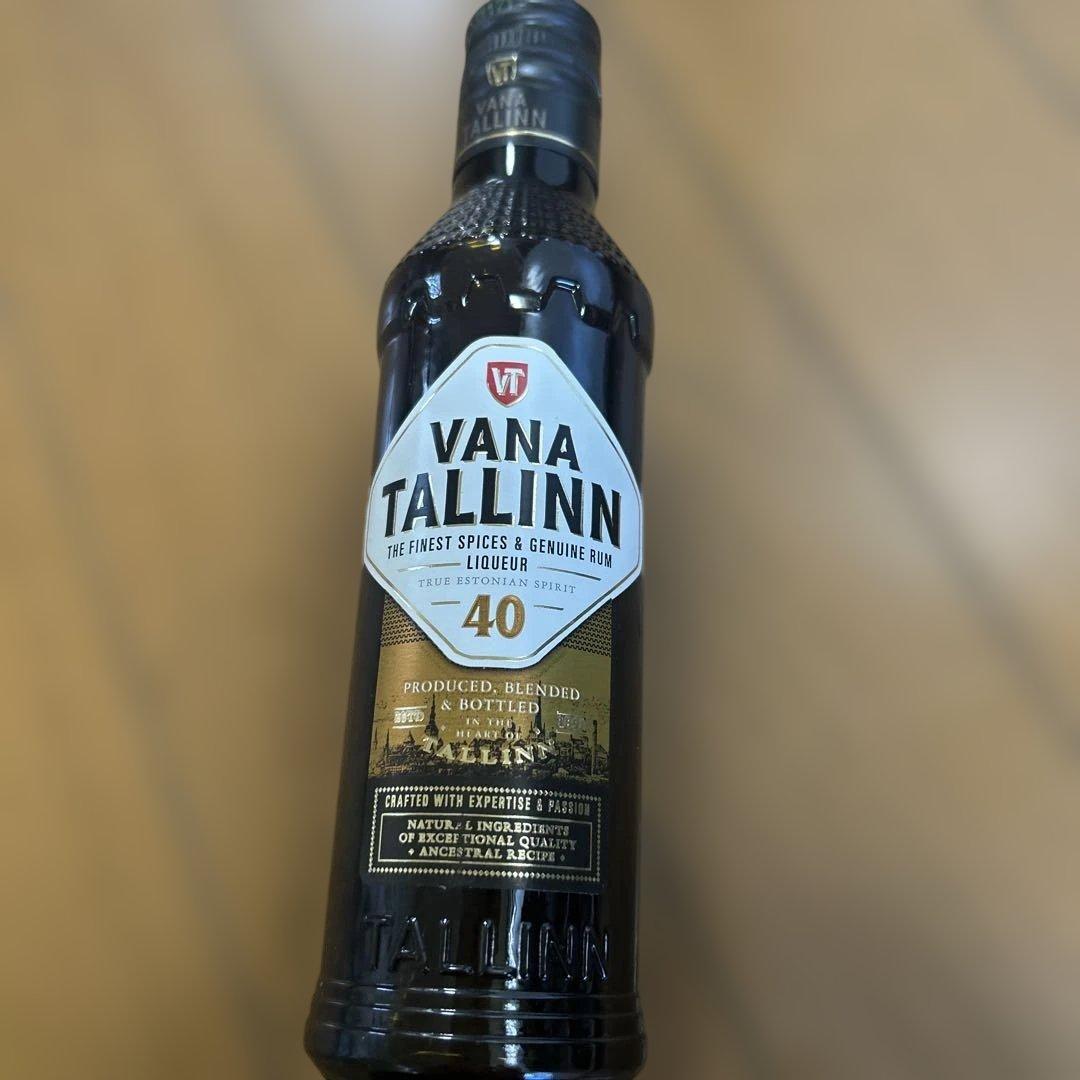 ヴァナタリン　Vana Tallinn ラムリキュール エストニア　200